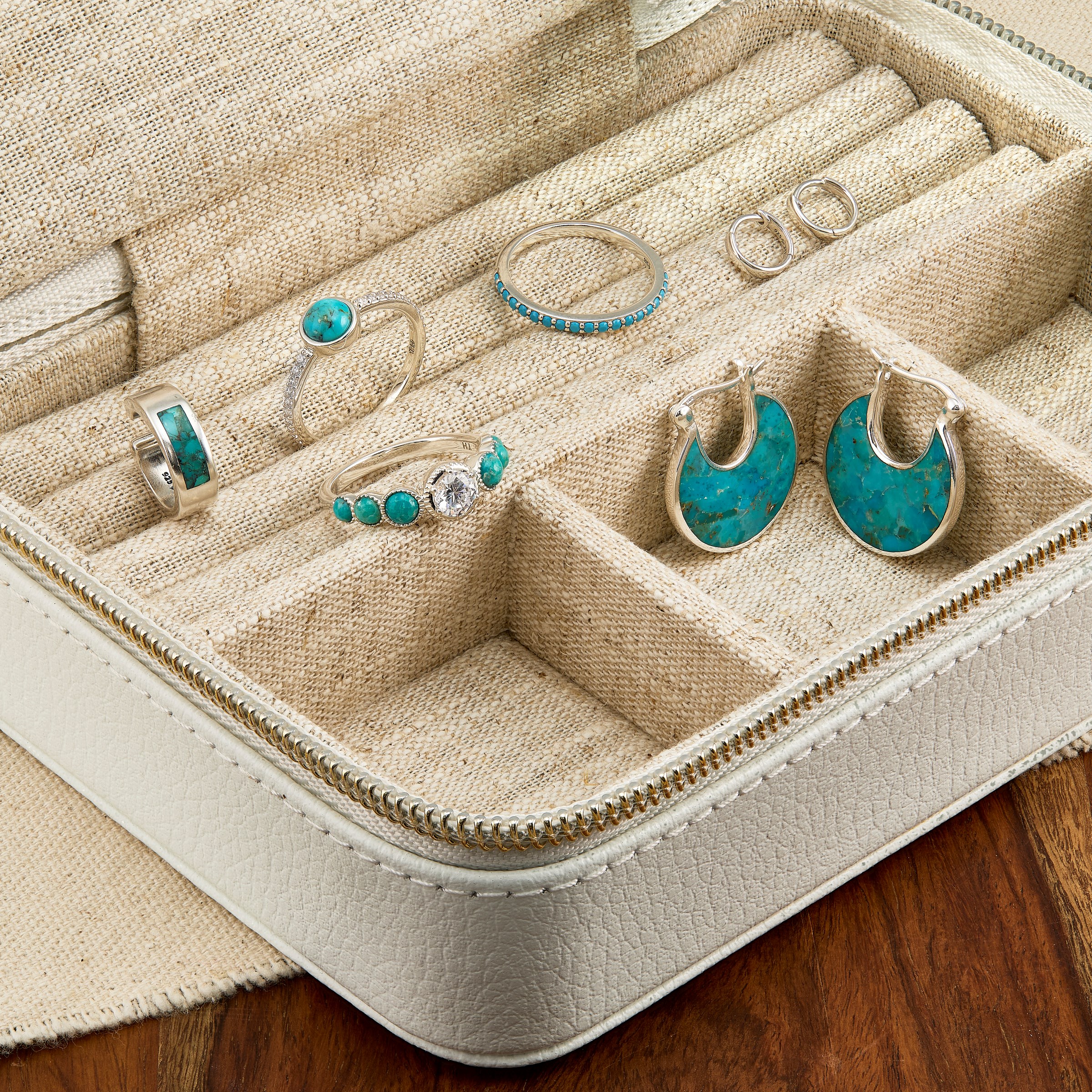New Silpada 'Stillness' Sterling Silver Teal Compressed Turquoise Hoop Earrings detailed image 6